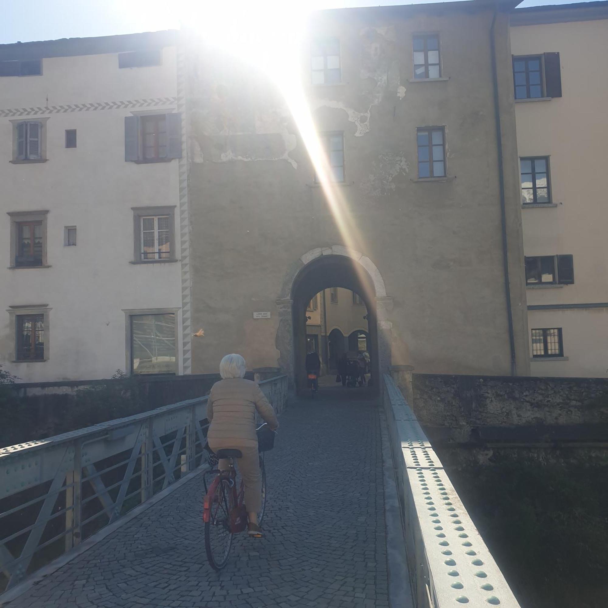 Il Rosone Lägenhet Tirano Exteriör bild